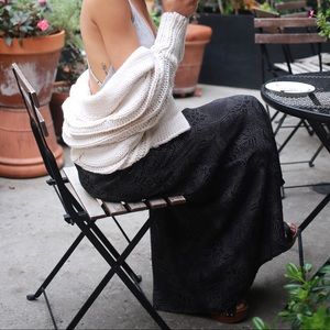 Knot sisters dotted floral maxi skirt